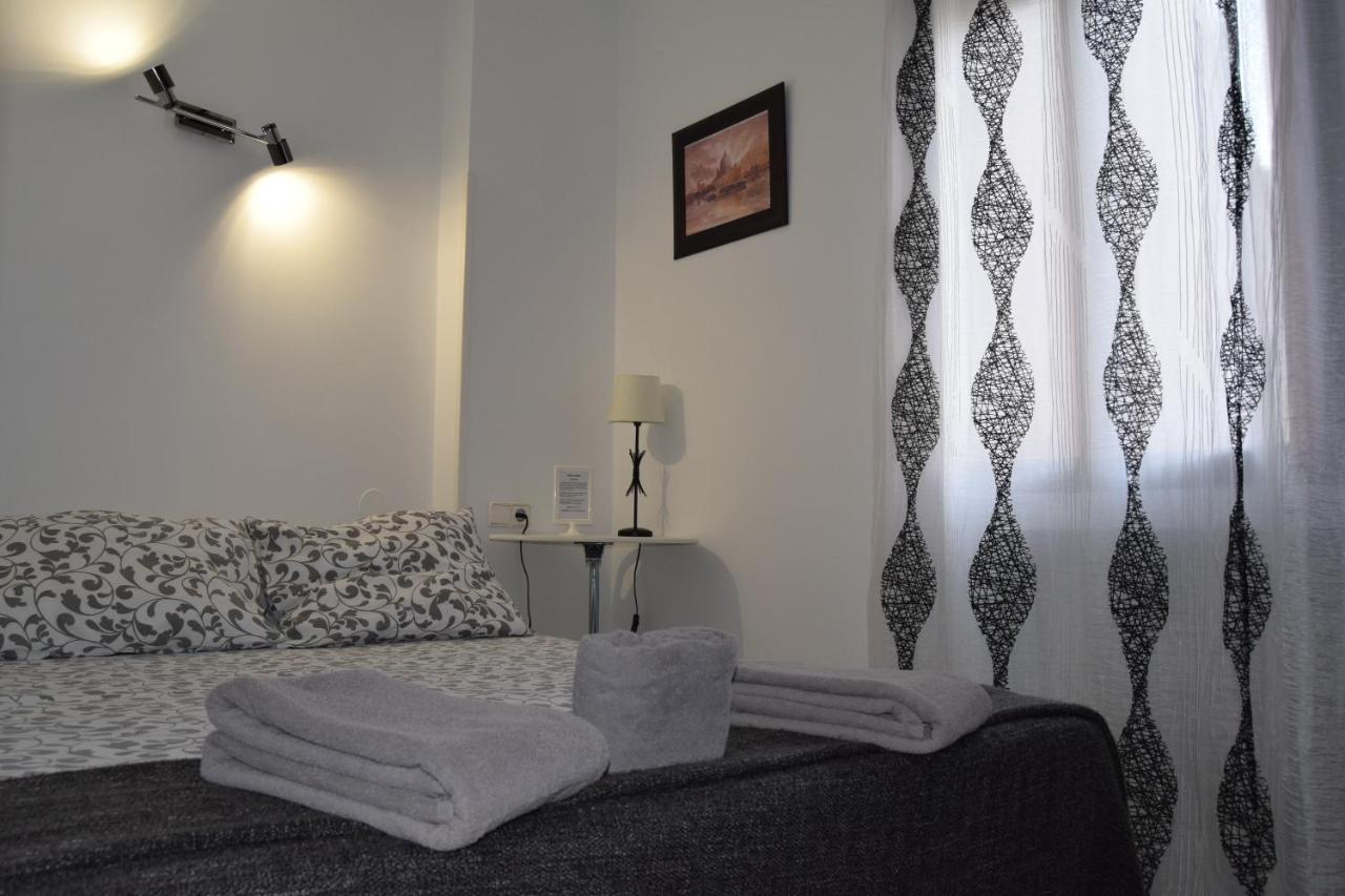 Hostal Rofer مدريد المظهر الخارجي الصورة