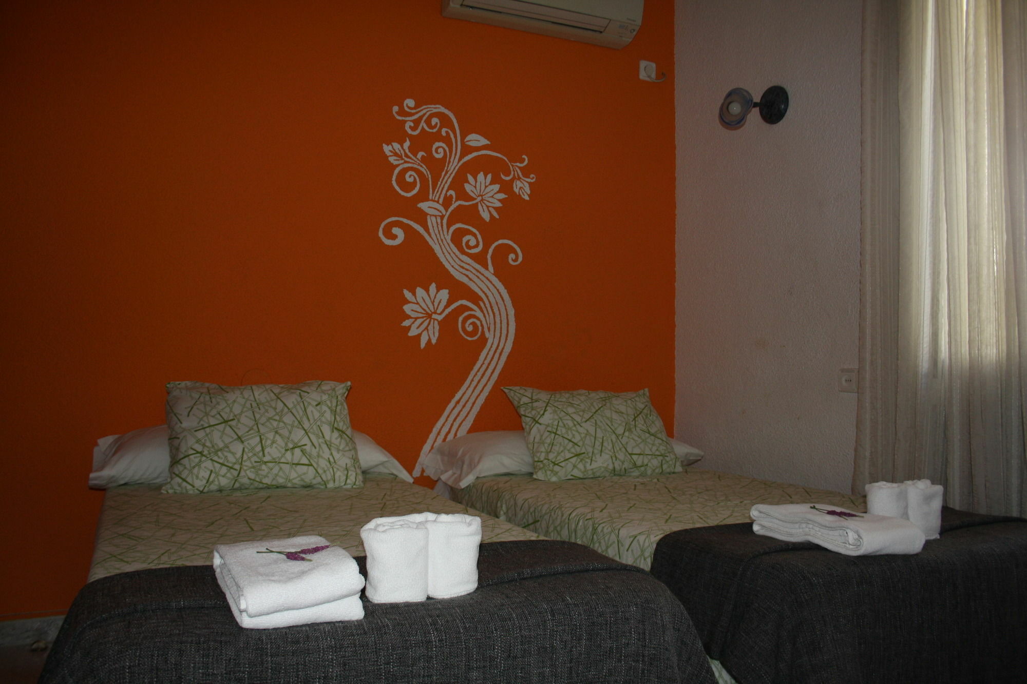 Hostal Rofer مدريد المظهر الخارجي الصورة