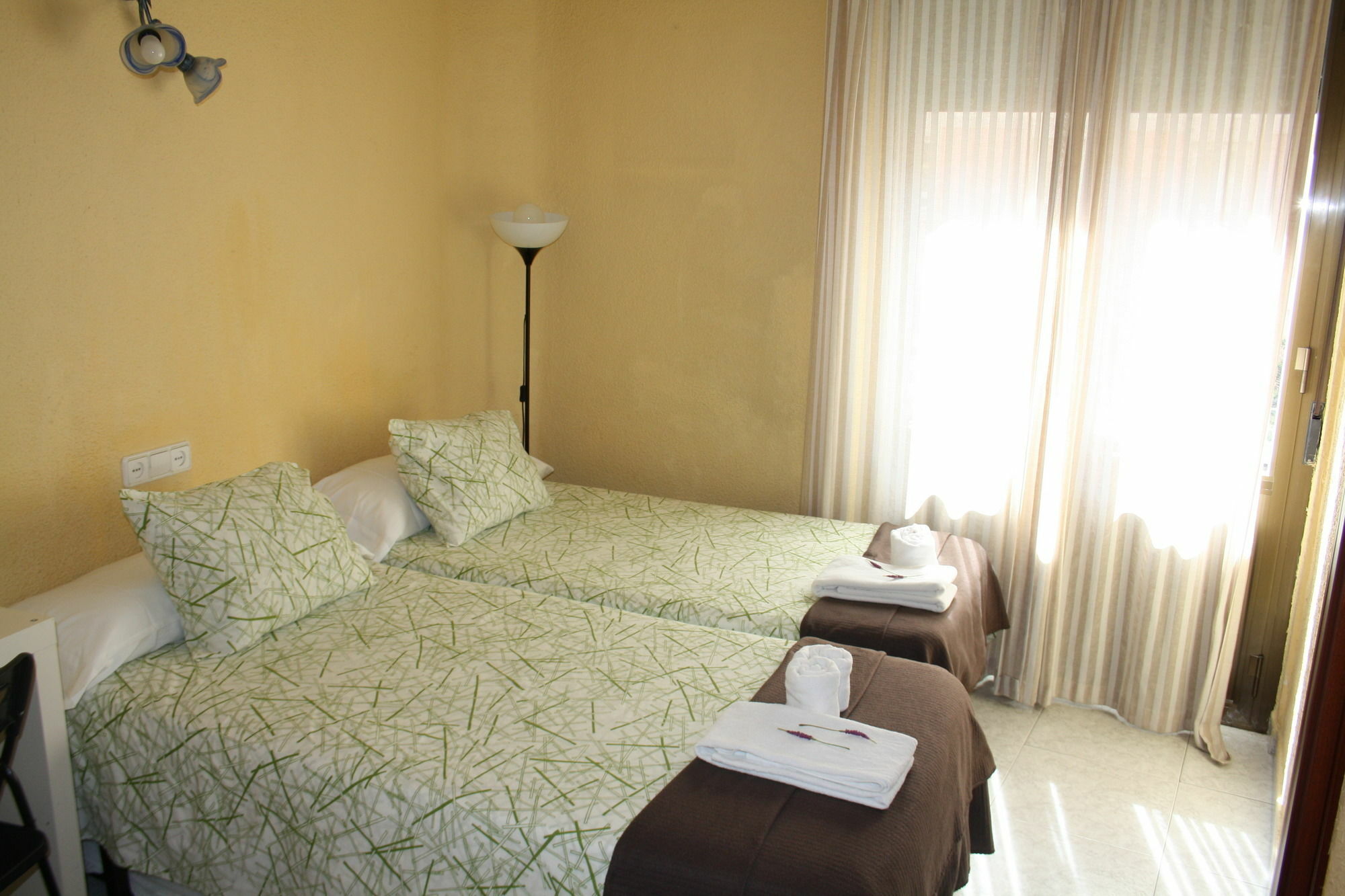 Hostal Rofer مدريد المظهر الخارجي الصورة